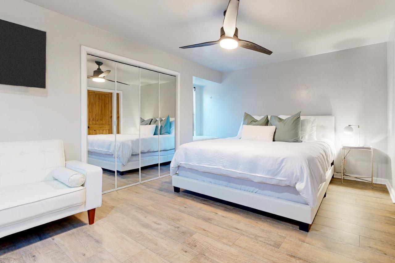 Apartamento Way To The Bay Horseshoe Bay Exterior foto