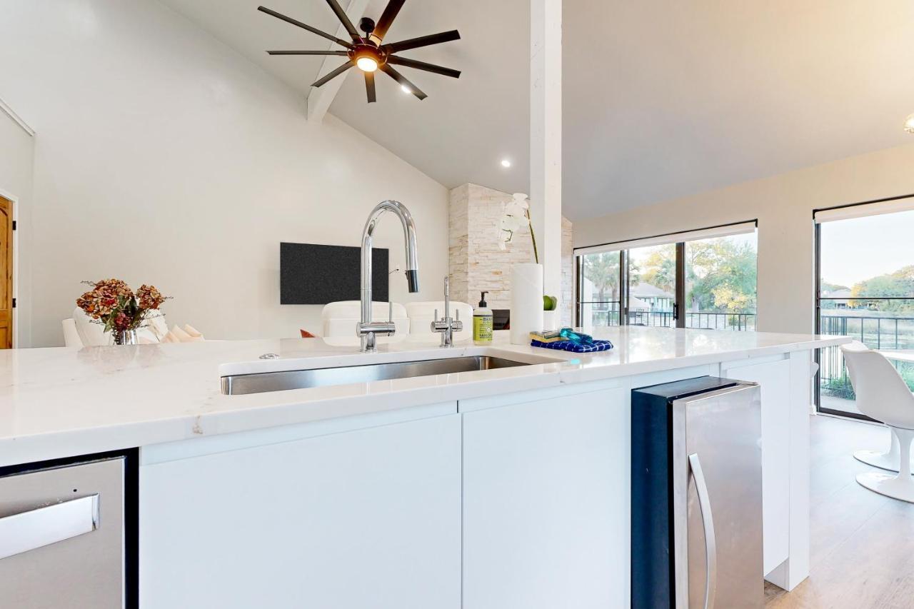Apartamento Way To The Bay Horseshoe Bay Exterior foto